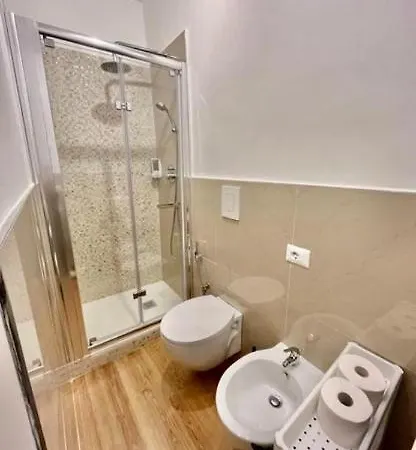 Piazzetta Degli Innamorati 巴里