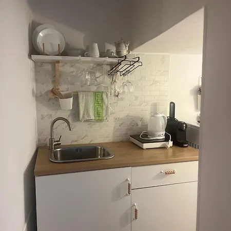 Piazzetta Degli Innamorati *